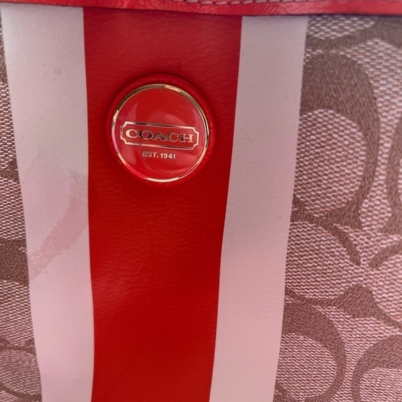 Coach signature stripe large carryall tote - Picture 5 of 16